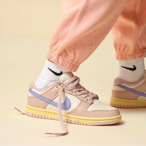 Nike Dunk Low Pink Oxford PRICE FIRM - Picture 3 of 13